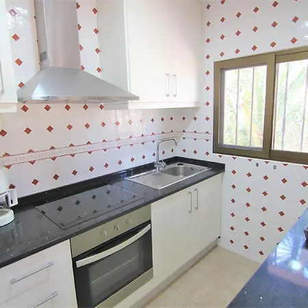 Maryvilla 240 *