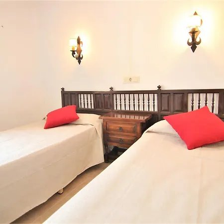 Maryvilla 240 קלפה