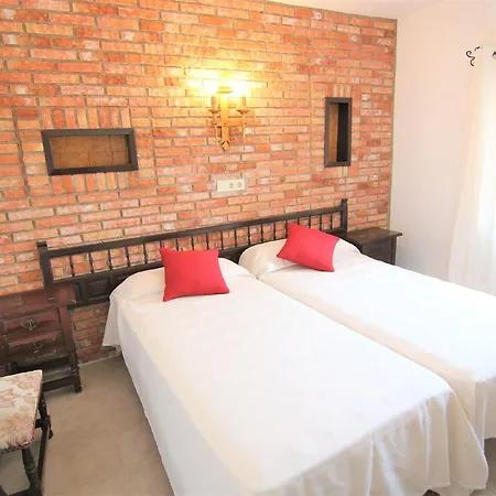 Maryvilla 240 וילה *